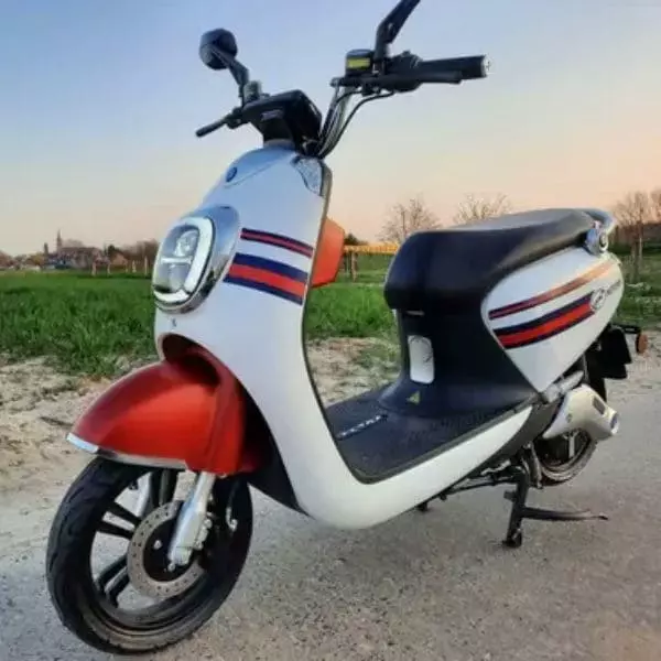 Volty de Nipponia est un scooter électrique moderne