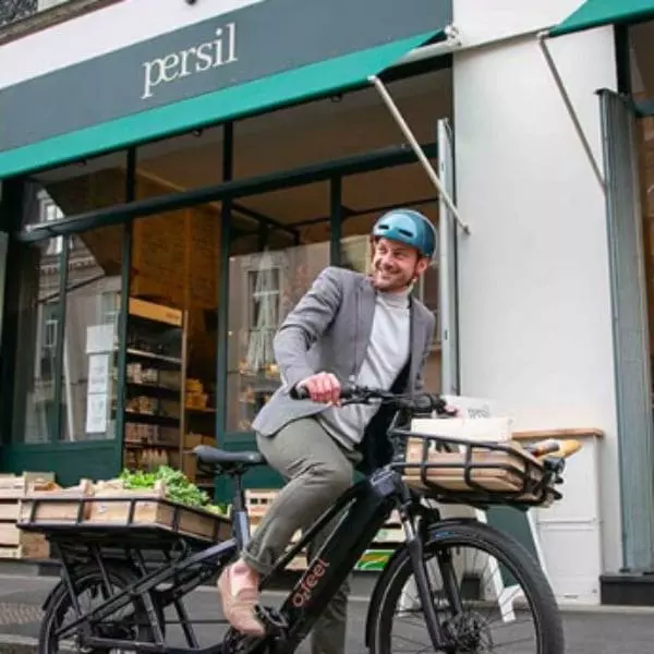 Un vélo cargo puissant avec une bonne autonomie