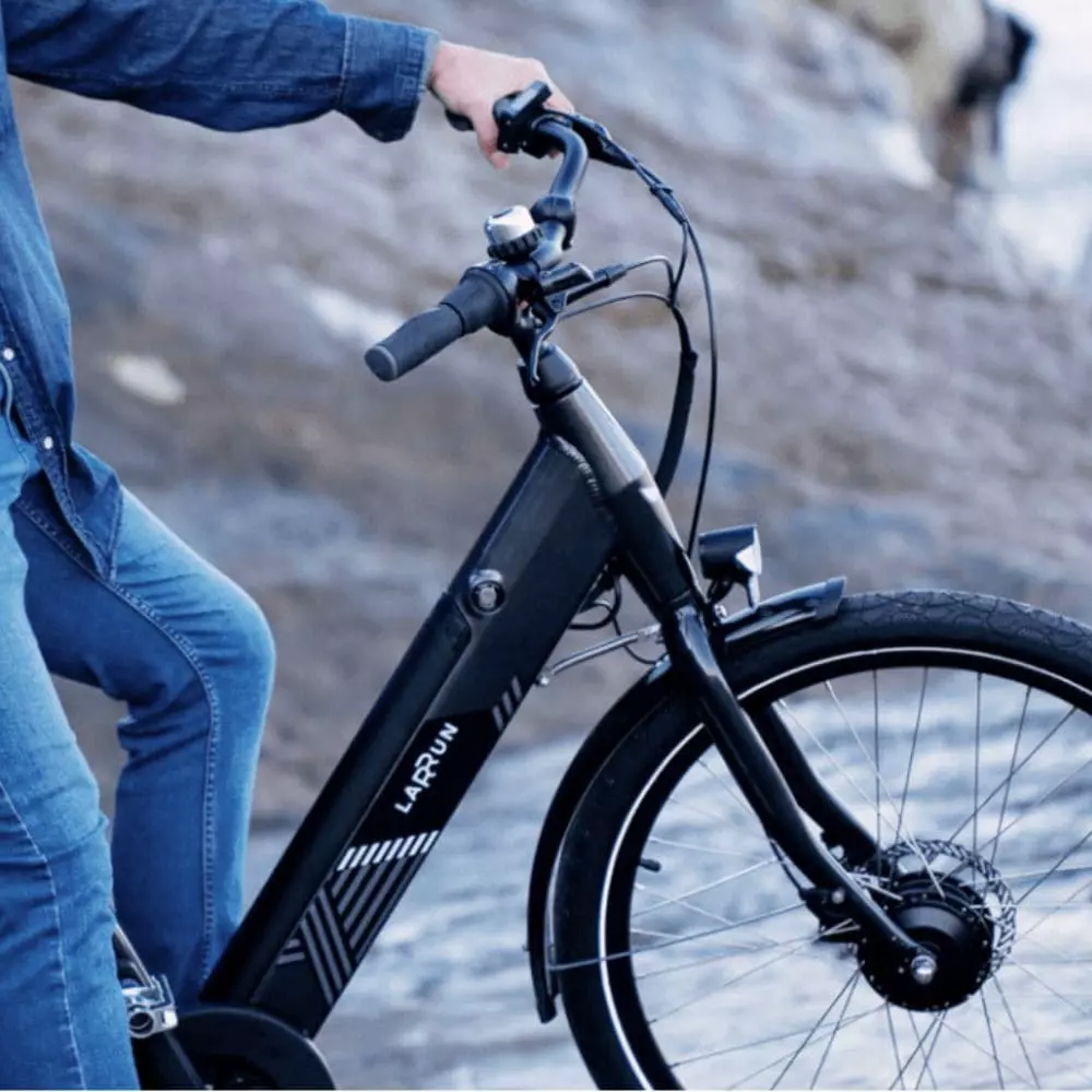 Un vélo électrique maniable et pratique